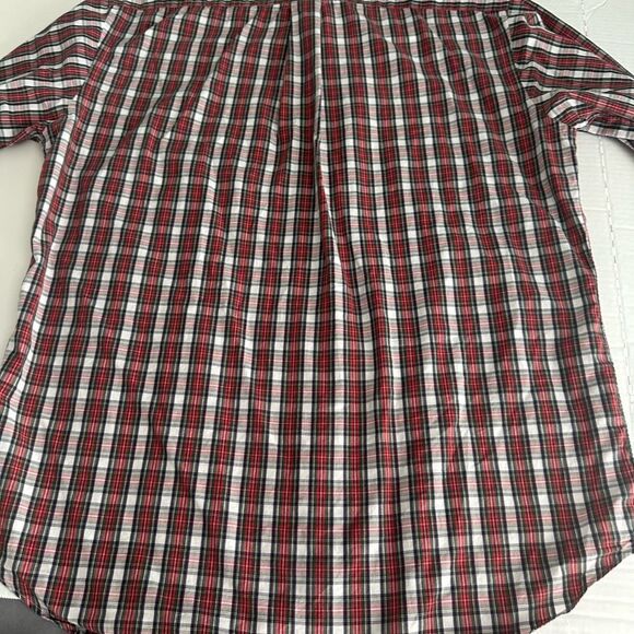 Daniel Cremieux plaid button-down shirt
Men’s medium - Picture 12 of 12